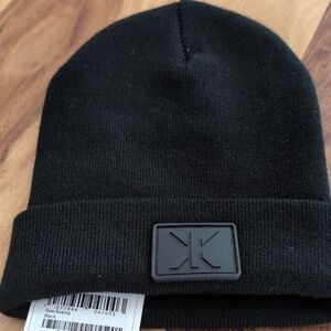 Onepiece Black Knit Beanie